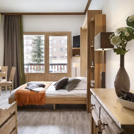 Les Chalets De Solaise S4/5p Mez. Üdülőközpont *